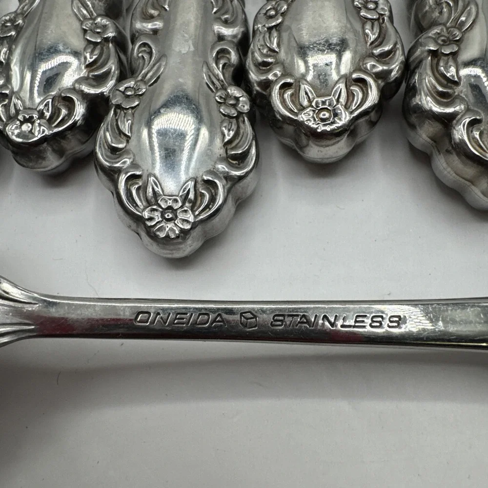 Oneida Shelley 6 Full Place Sets‎ + Extras (55pcs) Heirloom Stainless Flatware